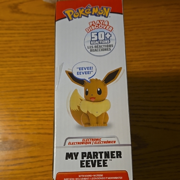 Pokémon My Partner Eevee Interactive Toy - Picture 4 of 5